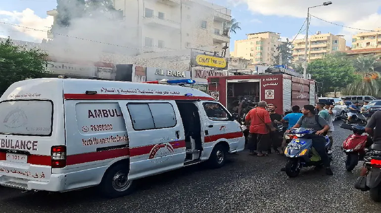 Lebanon: वॉकी-टॉकी और पेजर्स धमाके में 32 की मौत, 3500 से ज्यादा घायल; हिजबुल्लाह बोला- इजराइल से बदला लेंगे