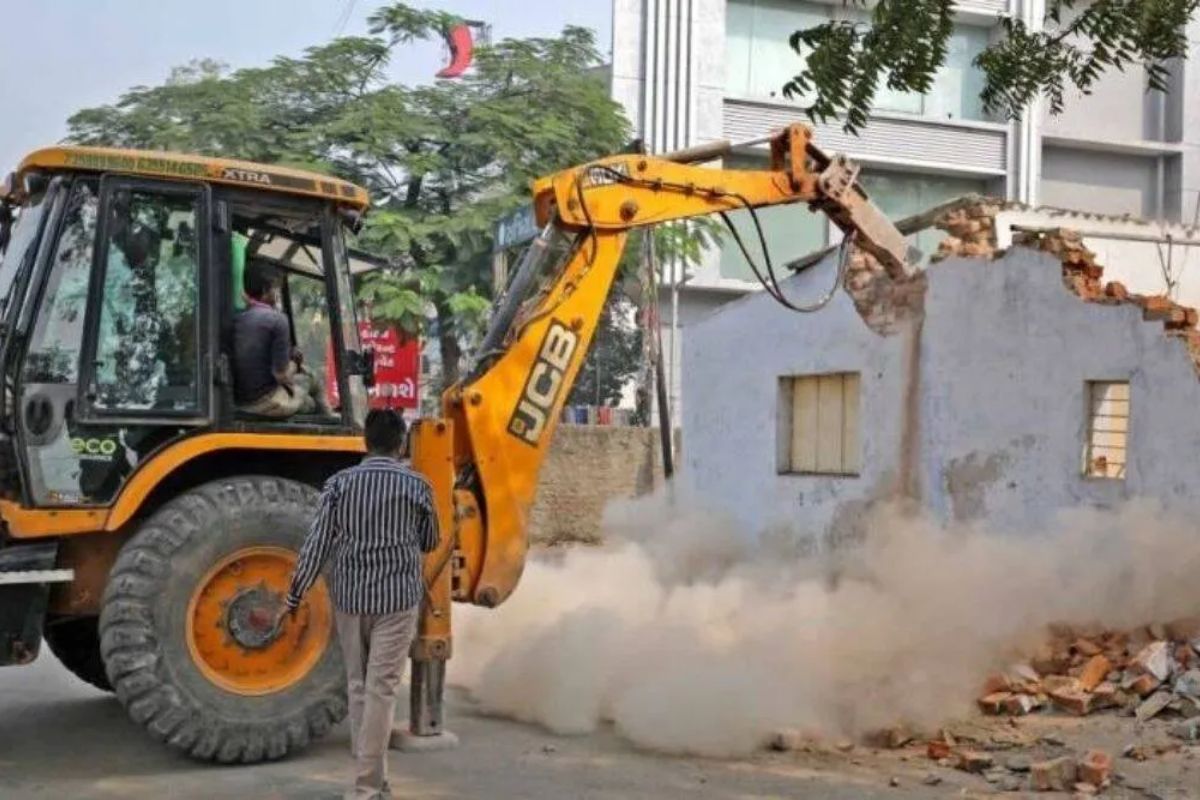 हमारी इजाजत के बिना तोड़फोड़ नहीं होगी : बुलडोजर ‘जस्टिस’ पर SC बनाएगी गाइडलाइन
