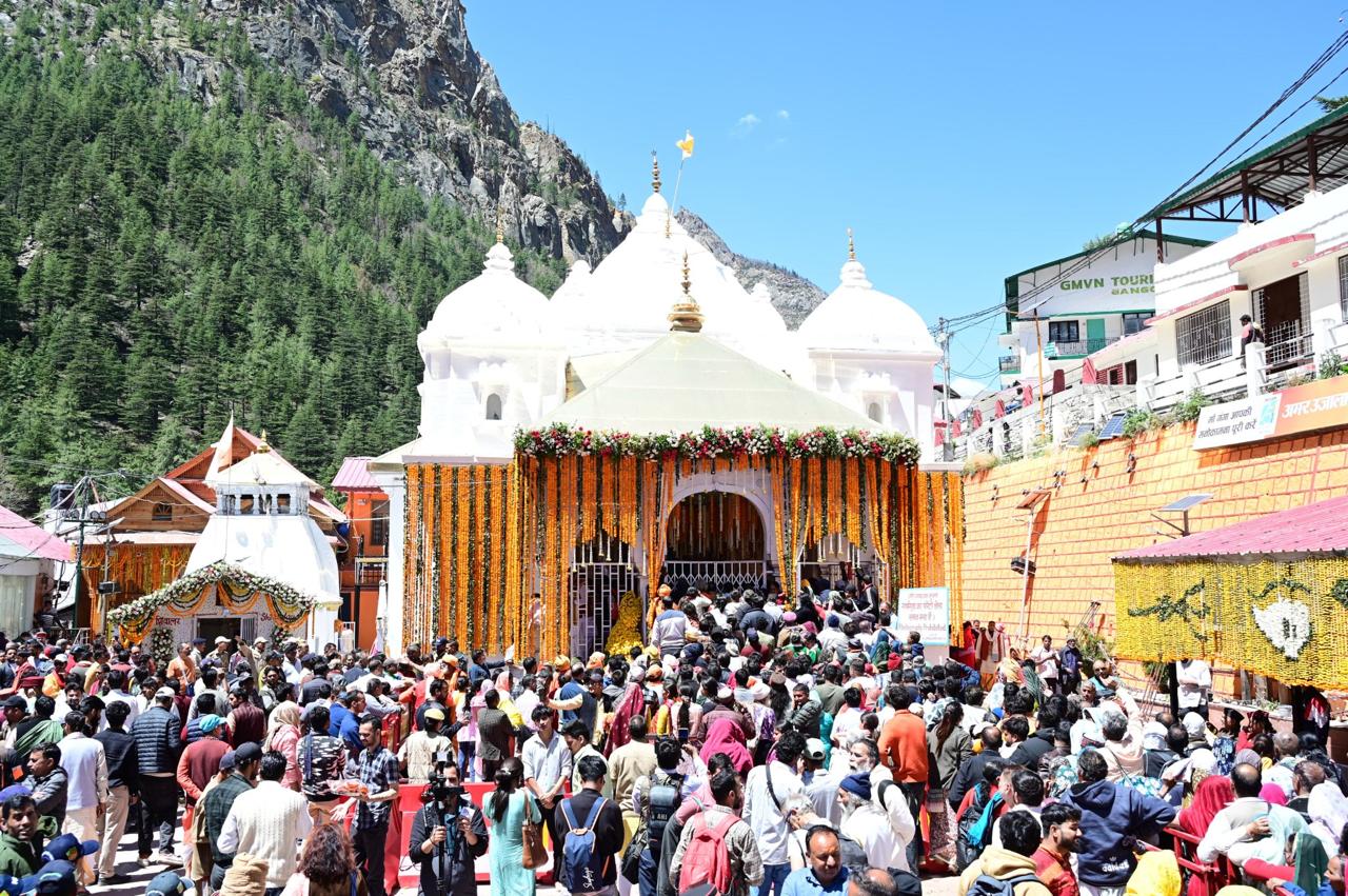 श्री गंगोत्री धाम एवं श्री यमुनोत्री धाम के कपाट खुलने के साथ ही चारधाम यात्रा-2025 शुरू