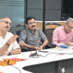 पहले साहित्य में, फिर धरातल पर हुआ था देश का विभाजन  – मनोज कुमार